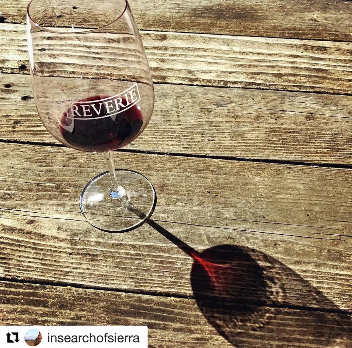 Always good stuff in this glass. #Repost @insearchofsierra  #Calistoga #Napa #California  #thirstythursday  #picoftheday #winelovers #wine