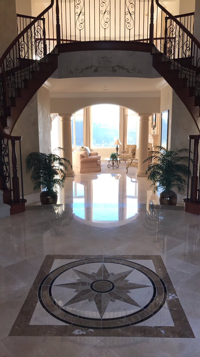 FaZeRug's tweet photo. So excited to move 😍 https://t.co/OirsbmLf57