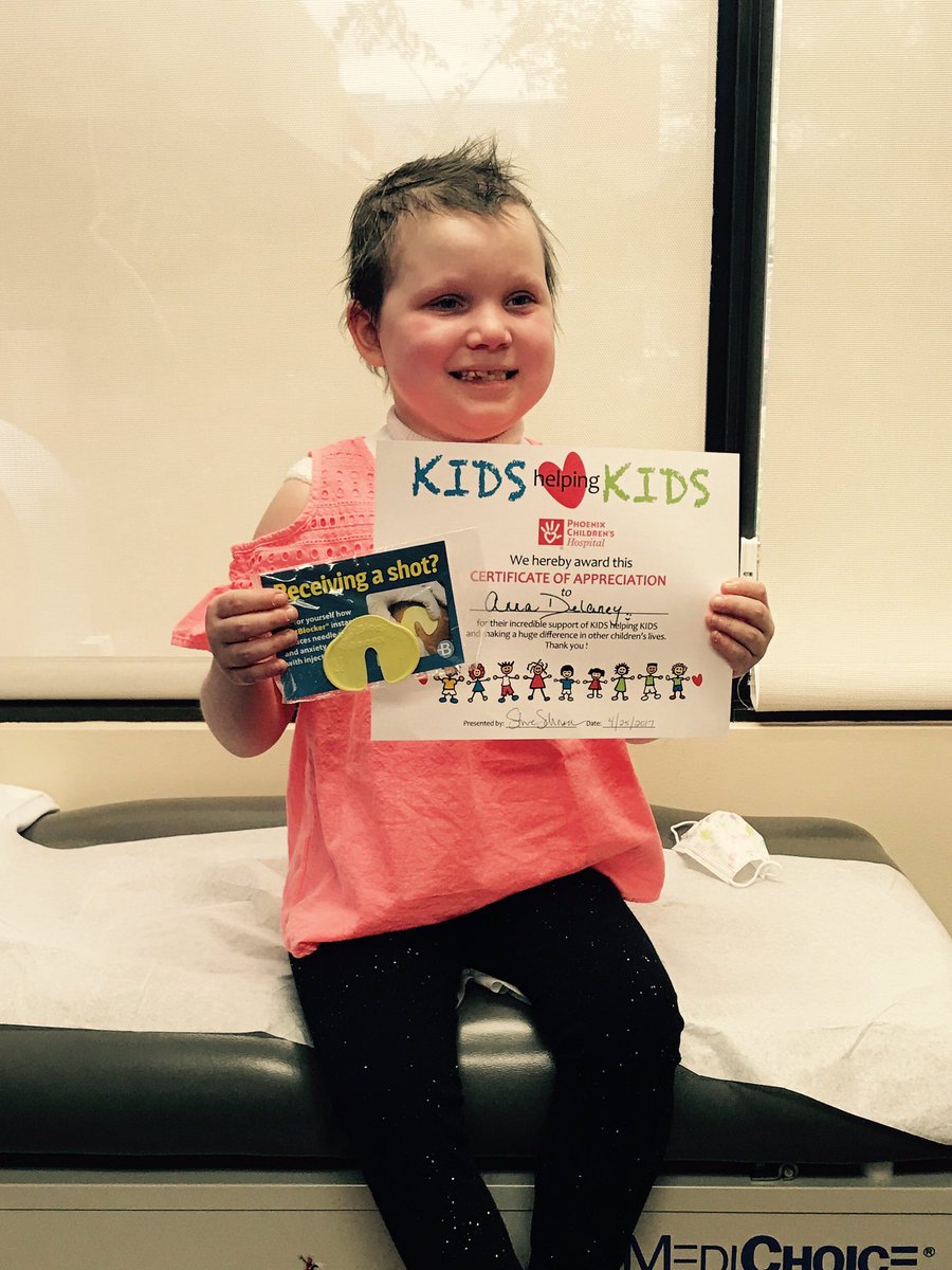 AllInForAnna's tweet image. Anna's "Kids Helping Kids" award from @FriendsofPCH for raising $ to buy @Bionix1984 ShotBlockers for @PhxChildrens #proud #nopainwithpokes