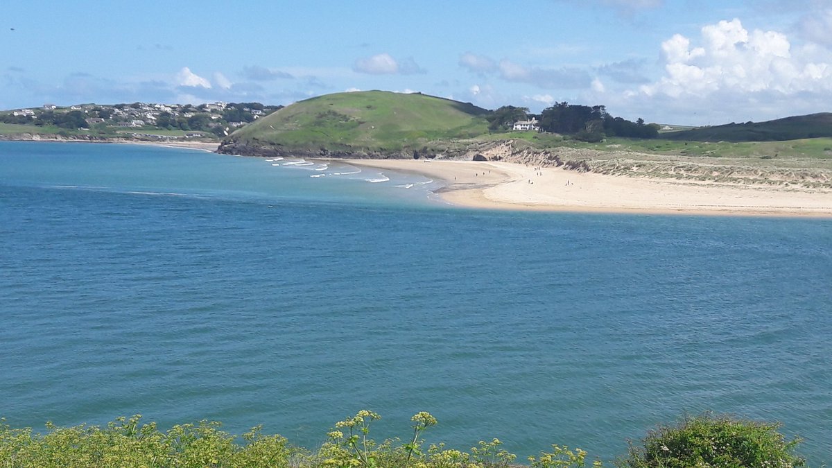 Pandii_Chloee's tweet photo. Cornwall is so picturesque oh my 😍😍 https://t.co/Mw4RvQwwvK