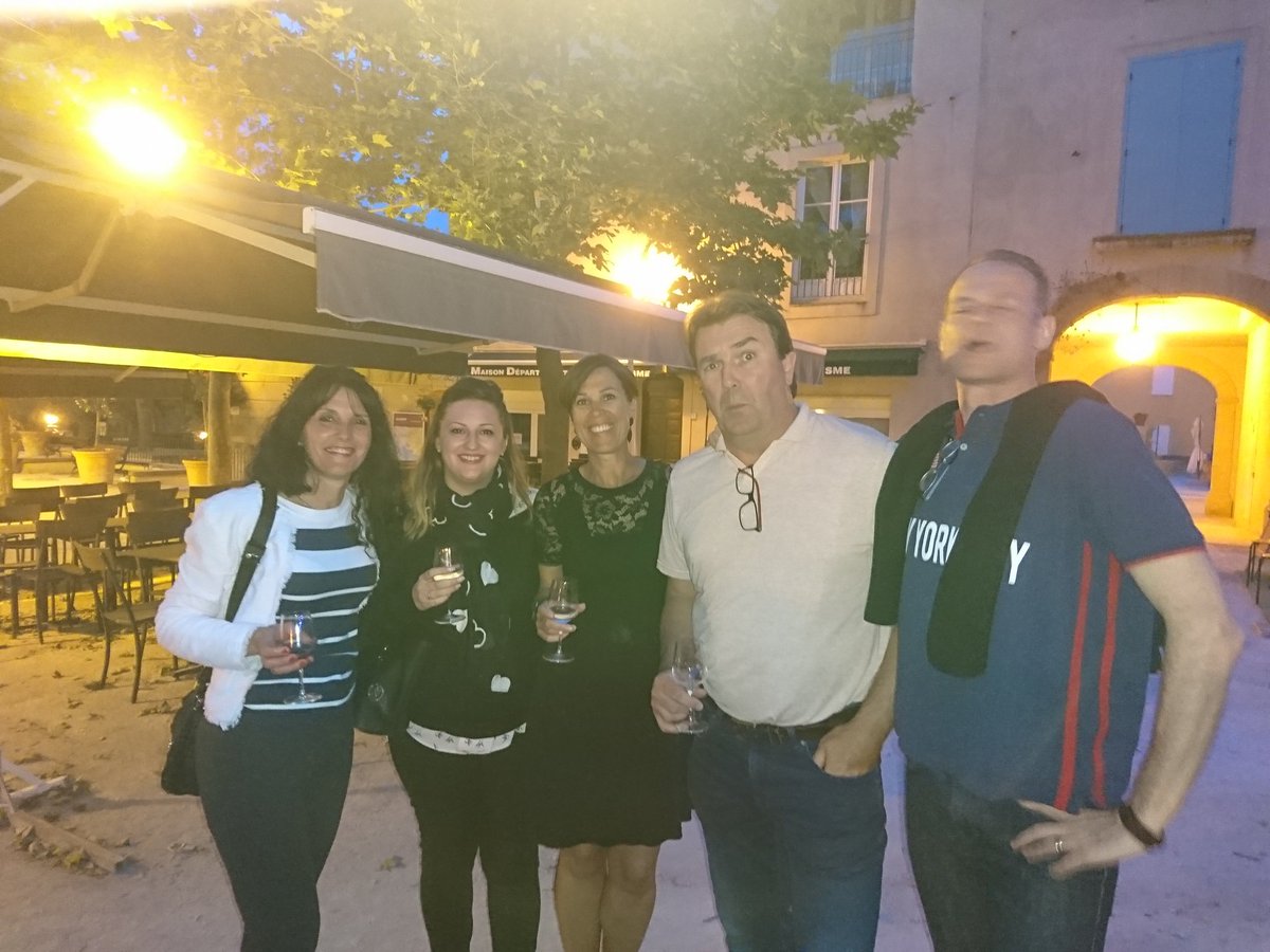 Soirée conviviale équipe commerciale #DOEstSud à Pont Royal Mallemort #Business Tous prêts pour #Win4Youth demain á 7h30 ☺️ <a href="/olivreydellet/">REYDELLET OLIVIER</a>