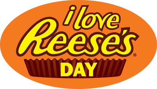 Guess what day it is today? #ALLTHEYESSES #HappyILoveReesesDay #NomNomNom