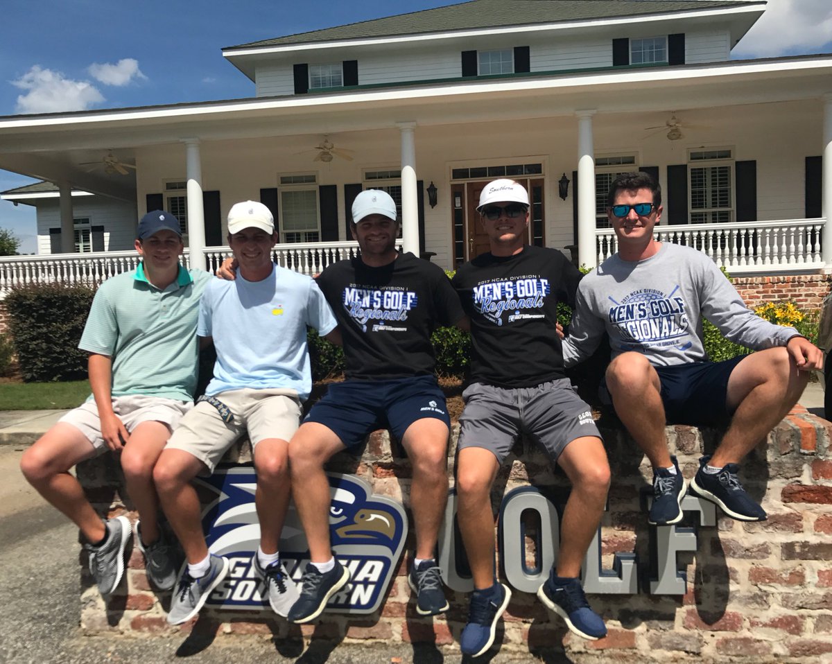 GaSouthernGolf's tweet photo. Fun week and great year for this program. We will miss our only senior, @cotoole3 who has meant so much to this program #ThankYouCOT 🦅👨🏻‍🎓 https://t.co/KYzqrDIygY