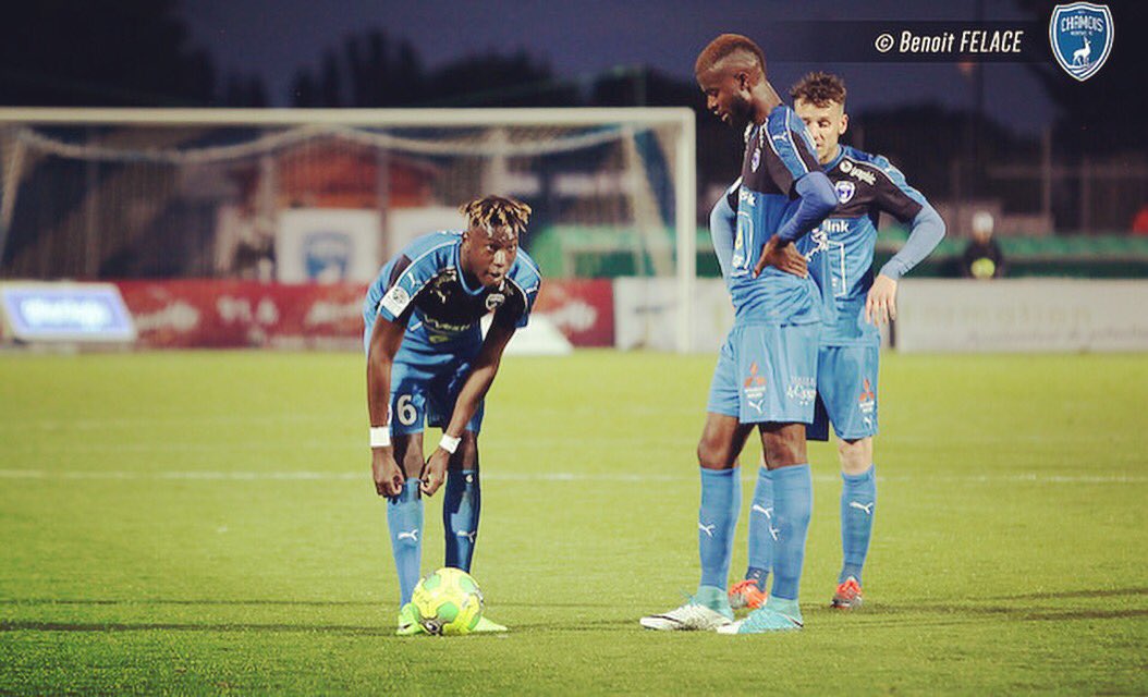 jbayanho's tweet image. La der' demain soir face au @RCLens