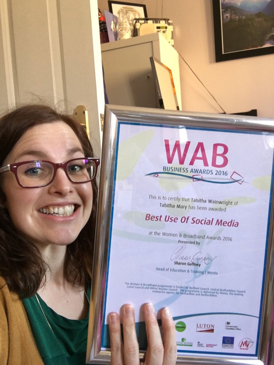 TabithaMaryUK's tweet photo. A #ThrowbackThursday to when I won the 'Best Use of Social Media' award at the Women & Broadband Awards 2016 @TheWentaGroup #WABAwards https://t.co/fqpqH8ErqD