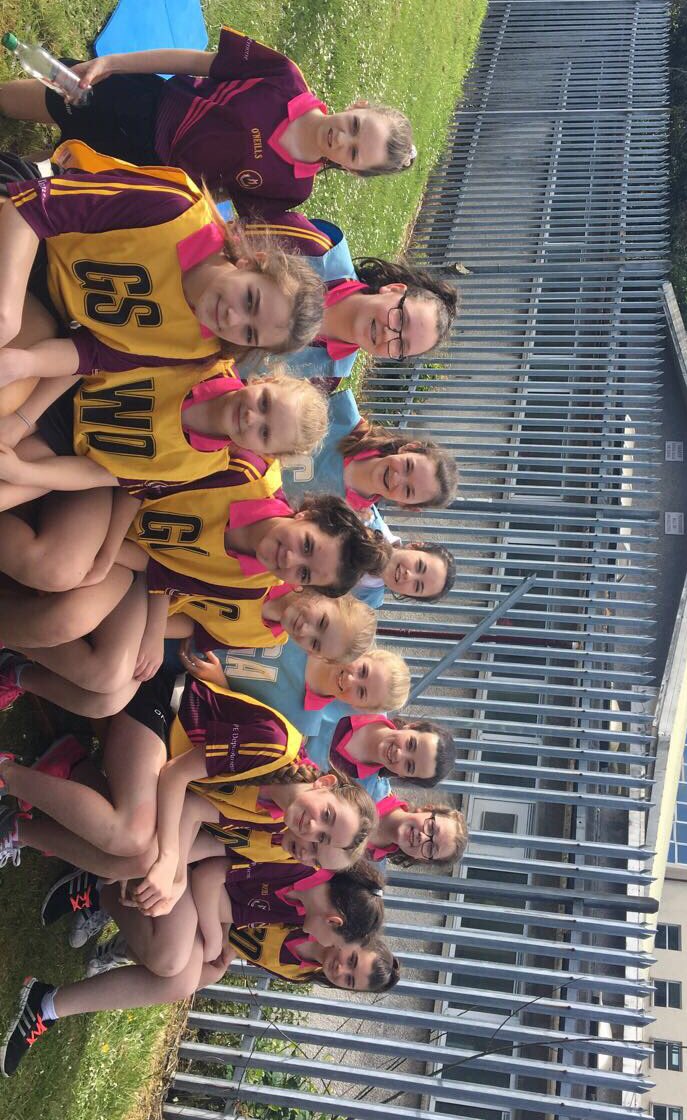 smhsnewrype's tweet photo. Team pics & Medal Presentation #Year8Netball https://t.co/AAFa8g6p60