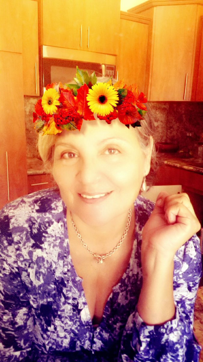 c82b4181399840e's tweet photo. #Madre #MiMami #SnapChatMom #snapchatfilters #TeAmoMami #MamaGuapa #Filtro https://t.co/v3i7jmqeoN