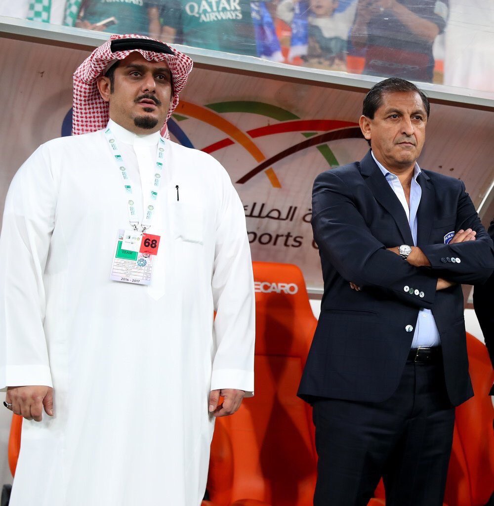 شكرًا لله اولا .. ثم لهؤلاء الرجال ، الذين أعادا هيبه الهلال .. 
الأيسر تكفل بجلب الداهيه الأيمن
الأيمن تكفل بإسعاد الأيسر