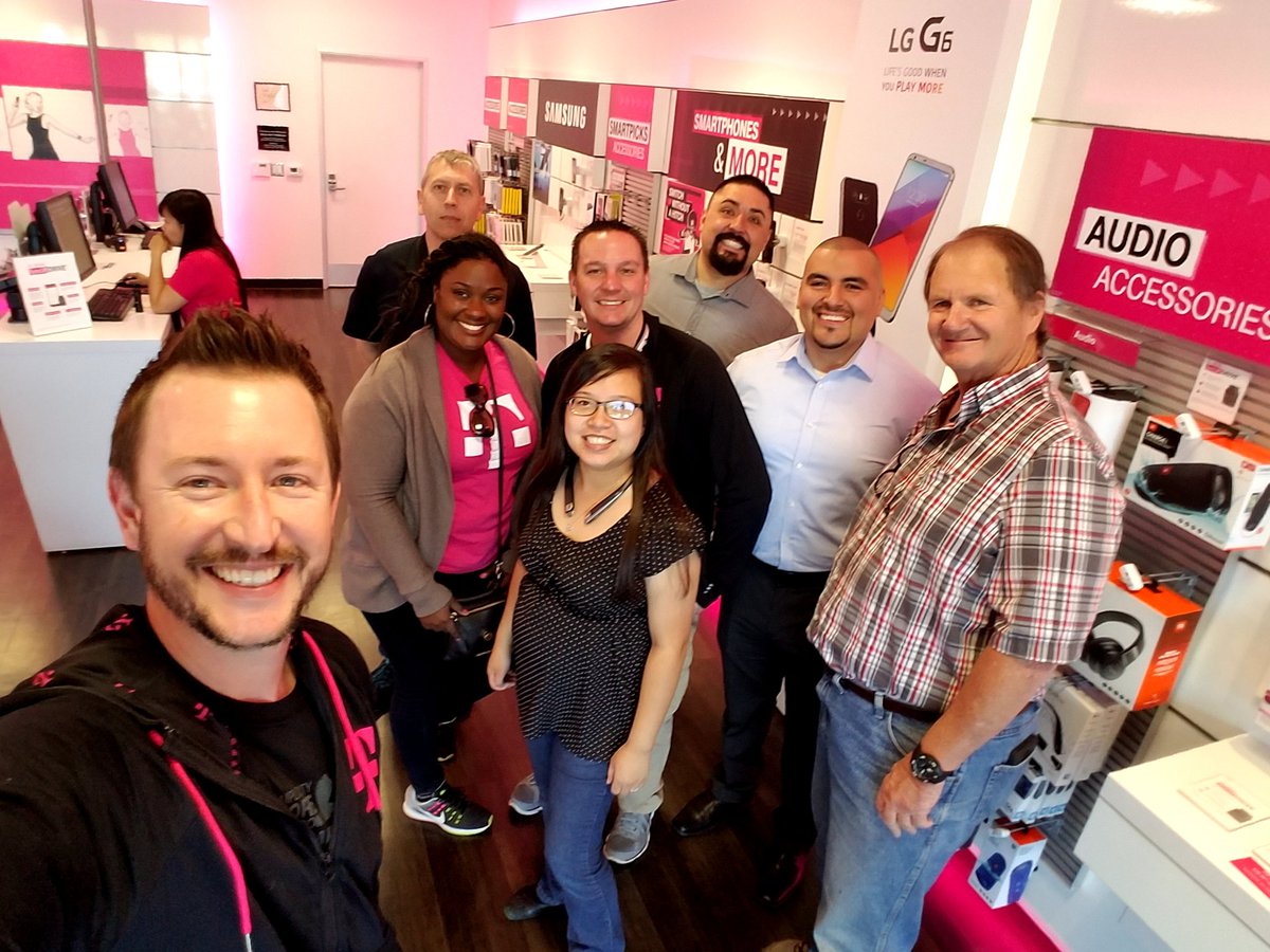 Tourdriven22's tweet photo. TMO &amp; EDUB OPS CREW Having #SeriousFun in LATHROP! @LeslieJohn214 @nuninguyen @dabidthegoliath @danessa1diaz https://t.co/2s5P5qSD1N