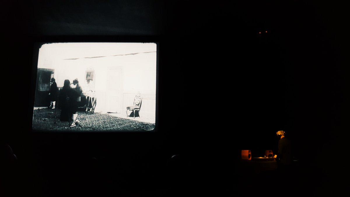 qhacerBCN's tweet photo. Lo que no te puedes perder mañana: #VisualPhonic. Dj's de Cinema en La @filmotecacat a las 22h https://t.co/XOOjeGTqxn https://t.co/McyL0o7oUg