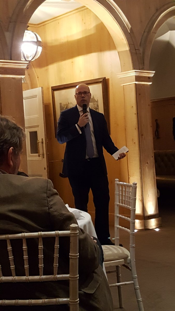 jamesnorthen20's tweet photo. #cibe2017 @NFUSugar @SugarBeetEurope @BritishSugar Paul Kenward MD at British Sugar saying a few words at CIBE. Many thanks for sponsoring! https://t.co/4x9xUNv3j5