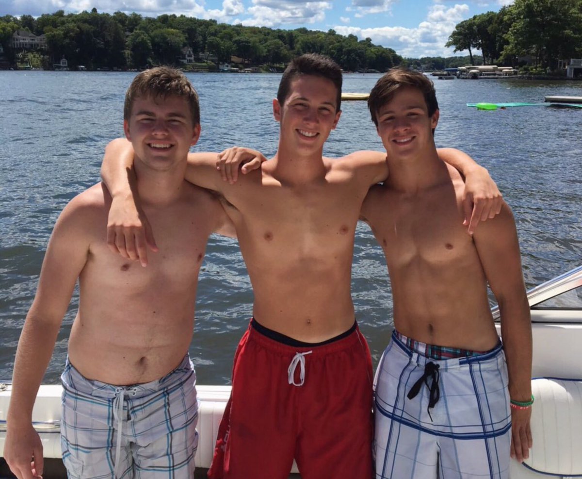 nateetracy's tweet image. Happy birthday to one of my best buds hope it's solid brotha love ya schmidty👌❤️ @joshschmidt18 #katopotato #letsthrowaparty