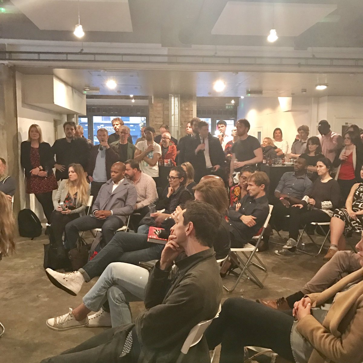 DigiLiberties's tweet photo. G8 to see so many friendly #Radicals at @JamieJBartlett book launch! #RadicalsUnite #LongView @nwspk #teamwork https://t.co/OFGETg0rug