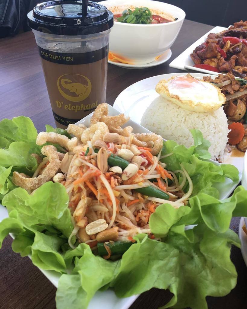D'ElephantThai tweet media