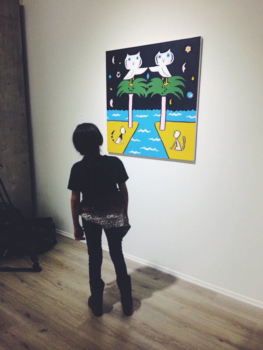 young_offenders's tweet photo. Estamos en la inauguración de CuCú, exposición de @jimpluk en #TOBAmx. https://t.co/IHnd6bzImO