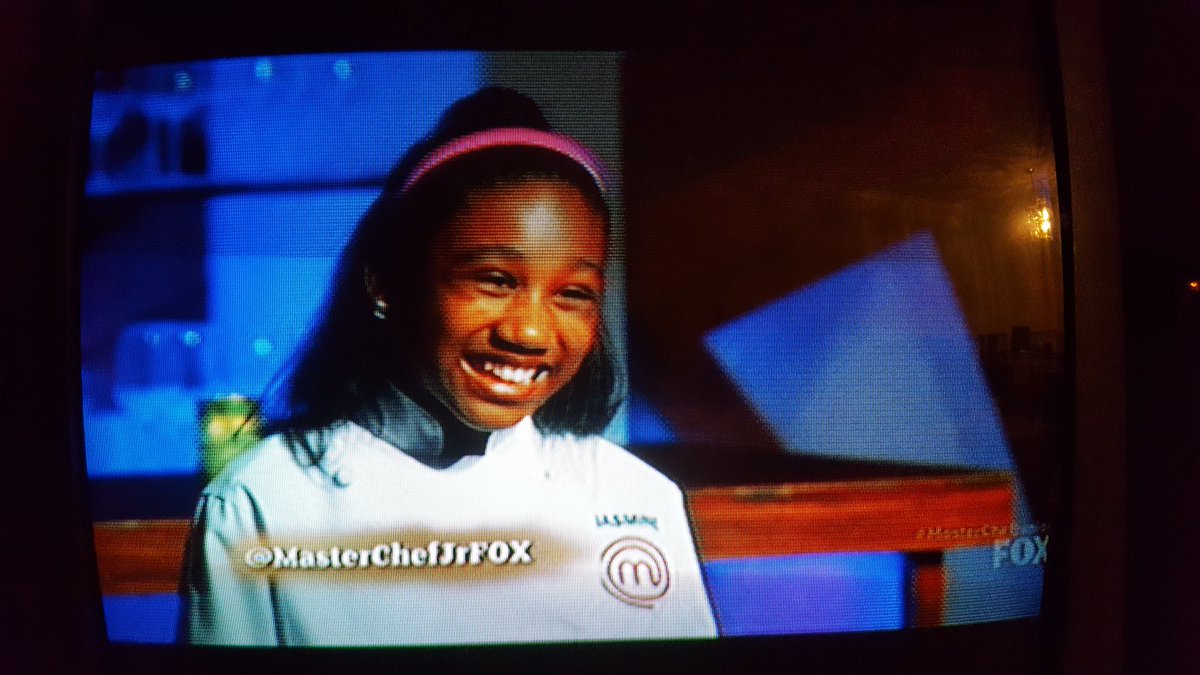 PetiteGiant's tweet photo. Jasmine you HAVE represented your heritage well.  #Jamaica is proud of you win or lose! #MasterChefJrFOX https://t.co/tPGKgVbl65