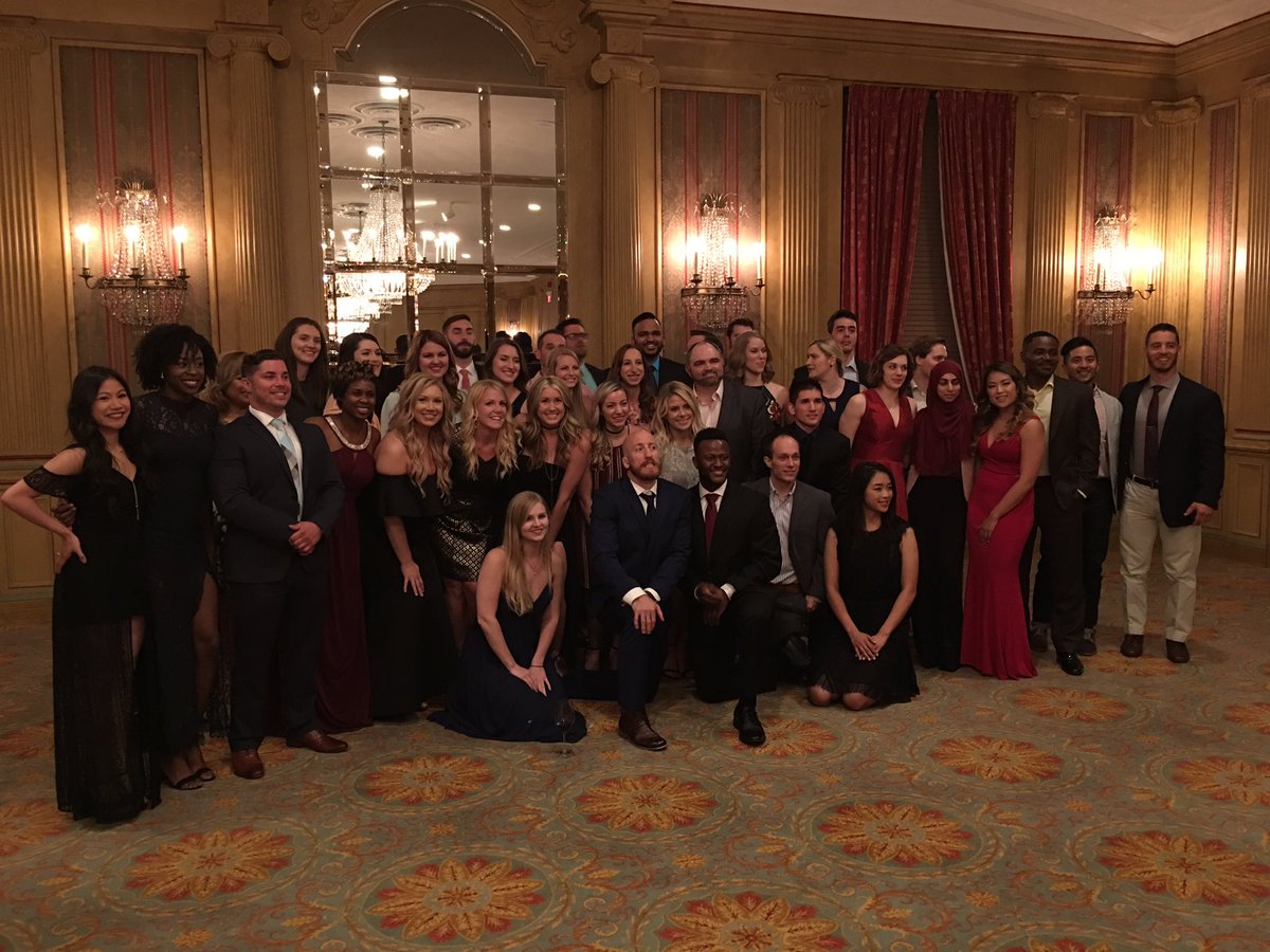 papaevanPT's tweet photo. Congratulations to the new Doctors of Physical Therapy, @UNTHSC Class of 2017 #ptproviders #gradbash2017 https://t.co/vMMzCqn7IV