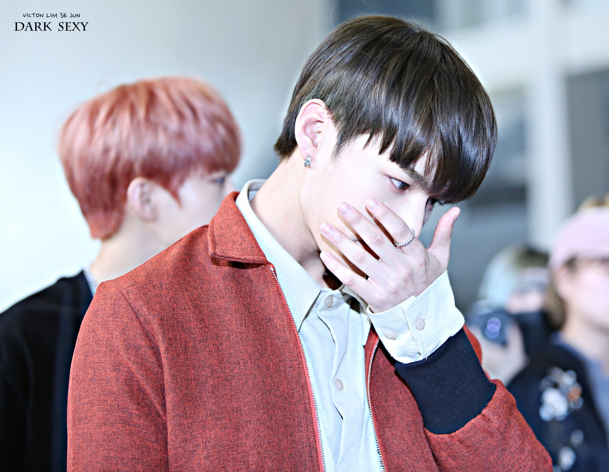 DAJ8KFxUIAAgFhf.jpg:large