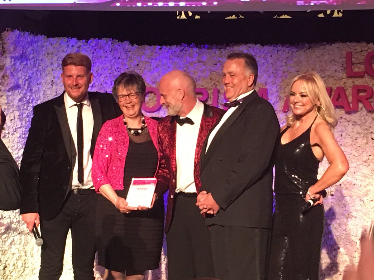WirralLifeMag's tweet image. #LCRTA Independent Tourism Business of the Year - Congrats to @MereBrookHouse :)