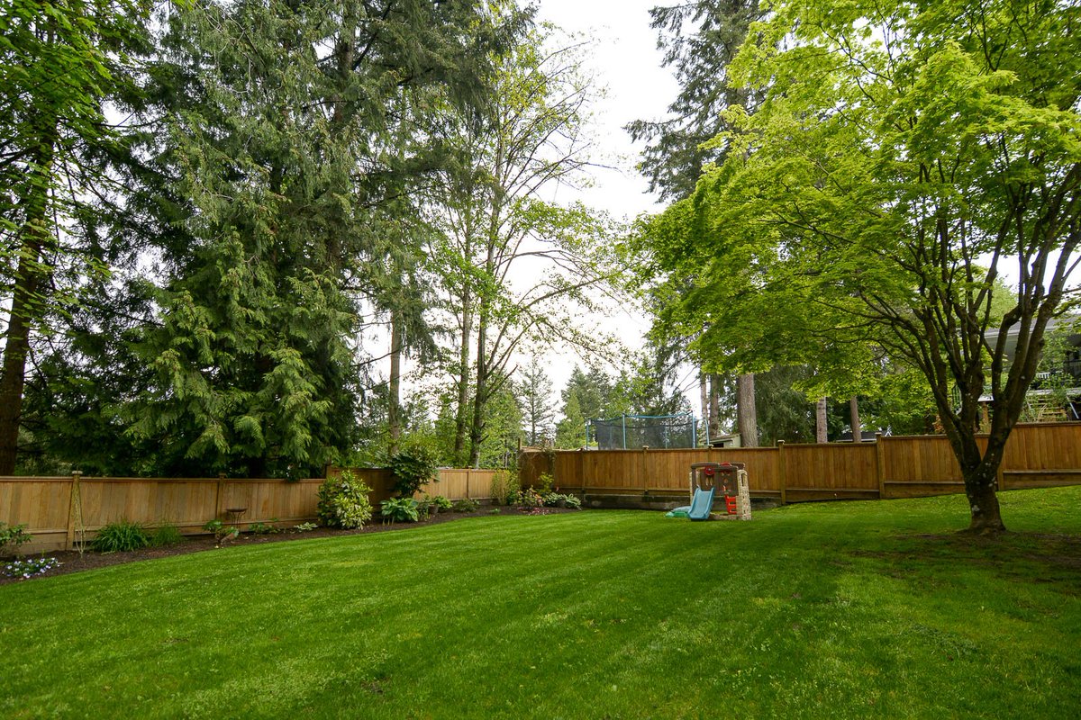 theackermanteam's tweet photo. Call or Private Message us about a personal showing of our latest listing 2157 Audrey Drive, Port Coquitlam.  https://t.co/8NtFx6QyNP https://t.co/fFUIoG8OCx