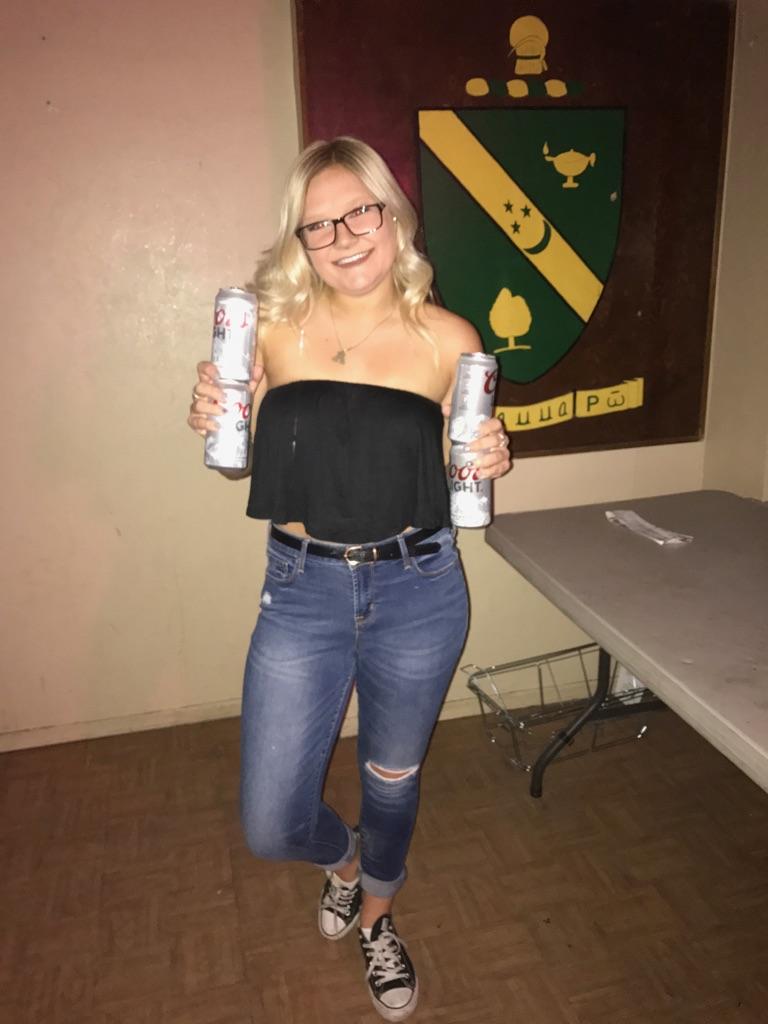 tawnj's tweet photo. Single digits (9 days) @buzzbrainard and we will be at Margaritaville to celebrate @JuliaaGooliaa3 21st birthday! https://t.co/c7815xr9Do