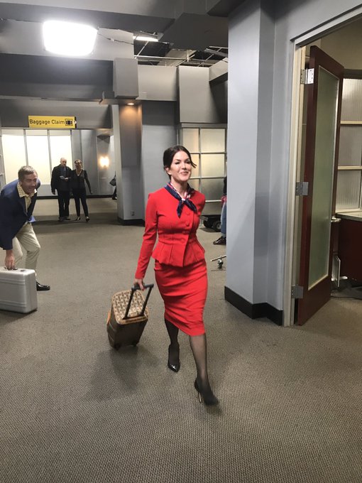 #catchmeifyoucan #killer #stewardess #onset #actorslife #90sfashion https://t.co/LvU3BRUvbN