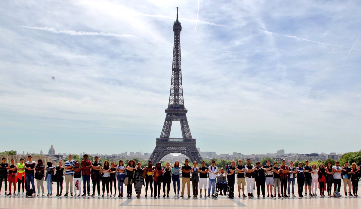 letsallconnect's tweet photo. #PARIS, City of LIGHT and L☮️VE where we started #letsALLconnect on January 30th 2016! Vive la #France #ViveLePeuple! Vive #LeMonde #Love ❤️ https://t.co/8nTxITzT4J
