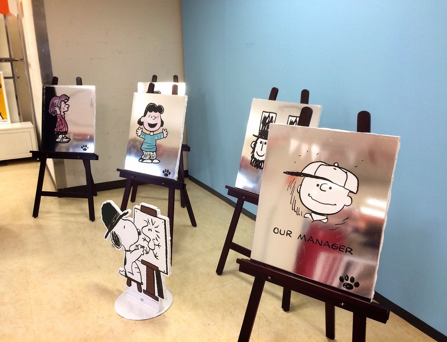 ピーナッツカーニバル実行委員会 Peanuts Carnival スヌーピーのカリフォルニア ボードウォーク そごう神戸店 アフターフォトレポート集 T Co Ykvfnmjybf スヌーピー ピーナッツカーニバル Snoopy ピーナッツ 似顔絵コーナー T Co