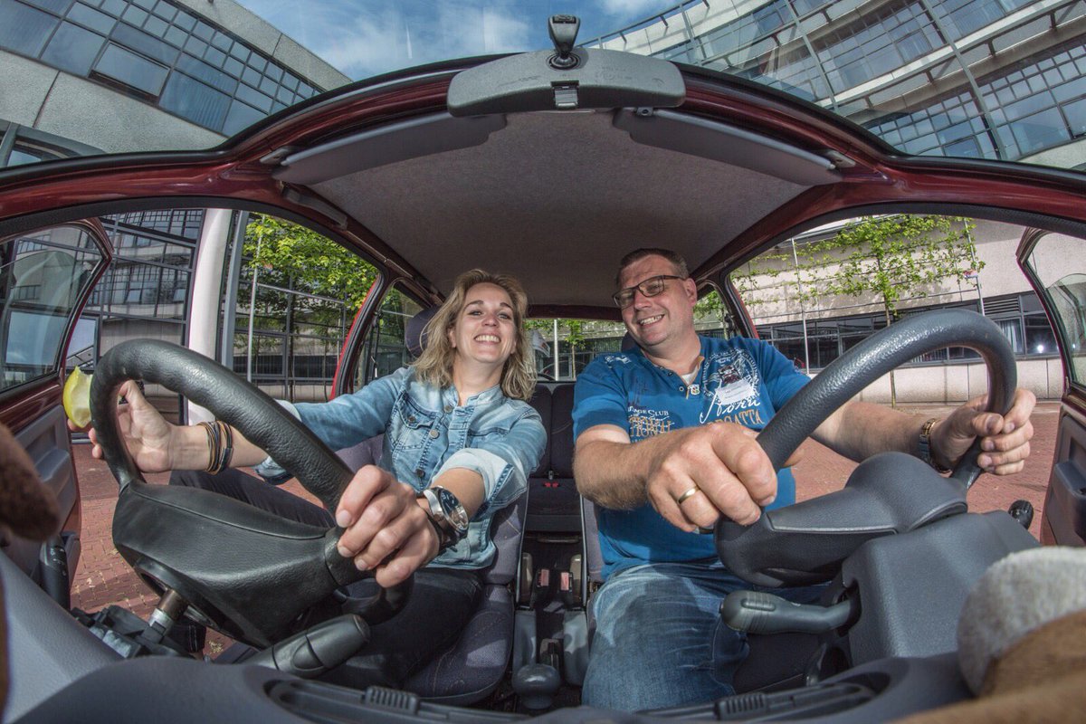 Grutsk op team <a href="/friesedorpentop/">Friese Dorpentop</a> en alle mensen die zich inzetten voor nieuwe democratie! #symposium Besturen met de Buren