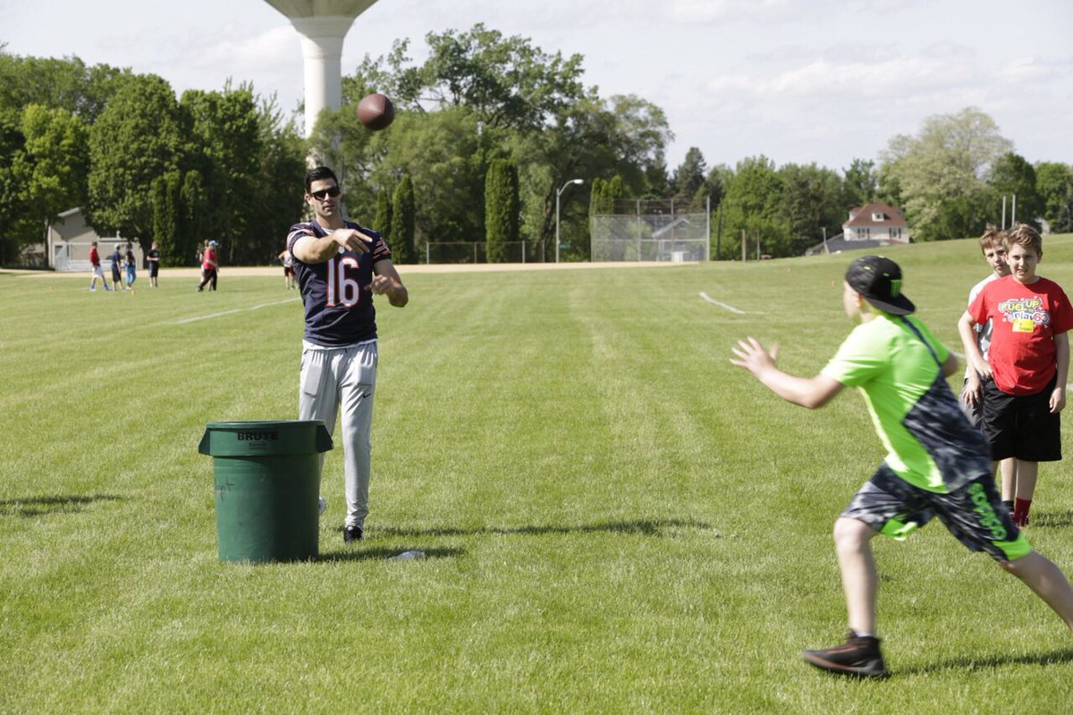 PatODonnell_16's tweet photo. Had a great time @HainesD303 @StCharlesD303 celebrating with @FUTP60 students. Way to #fuelgreatness! https://t.co/7ogd5Ks0uV
