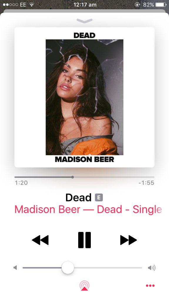 thatseilidh's tweet photo. @madisonbeer wasnt ready 💀 #DEAD https://t.co/hY90g9vhQC