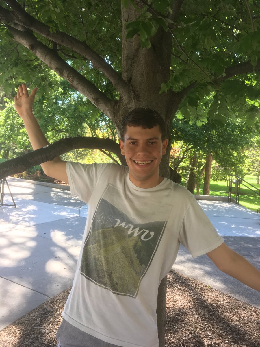 Alex Bauer tweet media