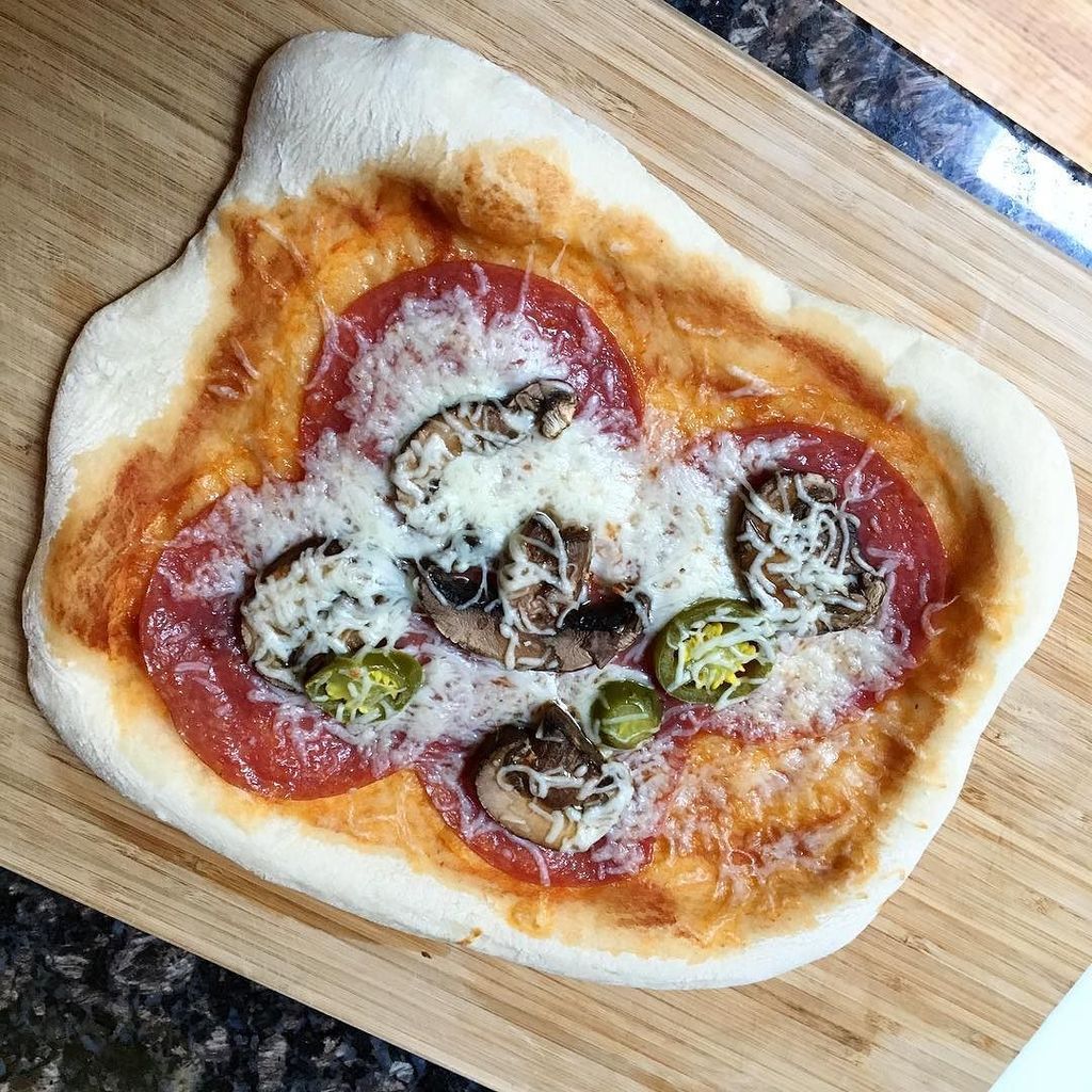 fistfulofcrafts's tweet photo. They grow up so fast! #pizzachronicles https://t.co/PKylpRwOvw