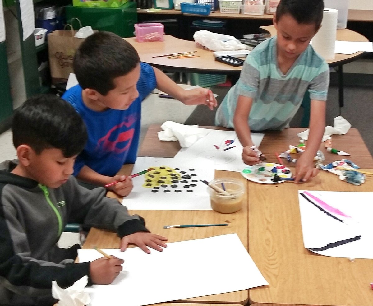 paulkantz's tweet photo. We did a little painting today @JSeguinElem #WhyWISD https://t.co/MYvimIgZh3