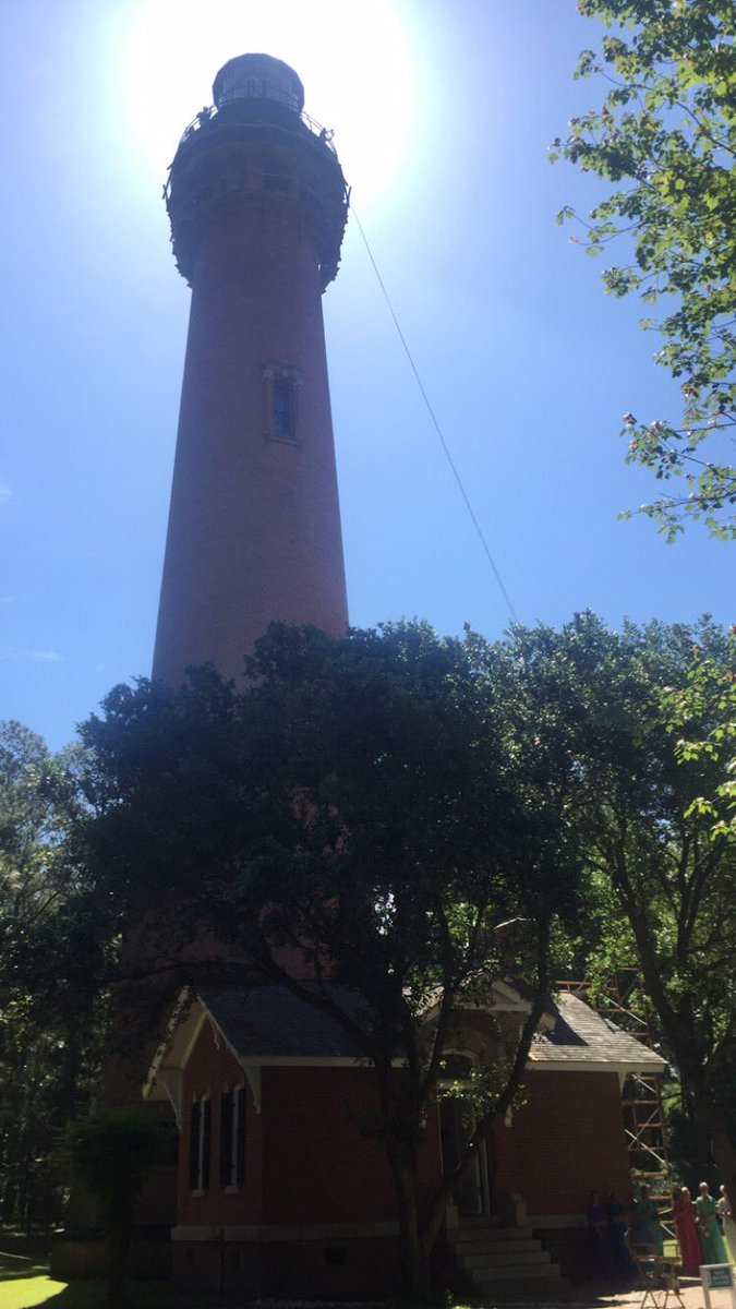 CassidyRing17's tweet photo. 220 steps later...what a view! #measfieldcourse https://t.co/f5uxFrm1ps