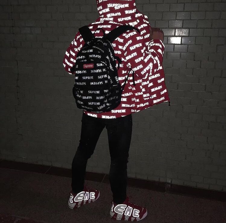 DSTR3SDLUX's tweet image. PREME