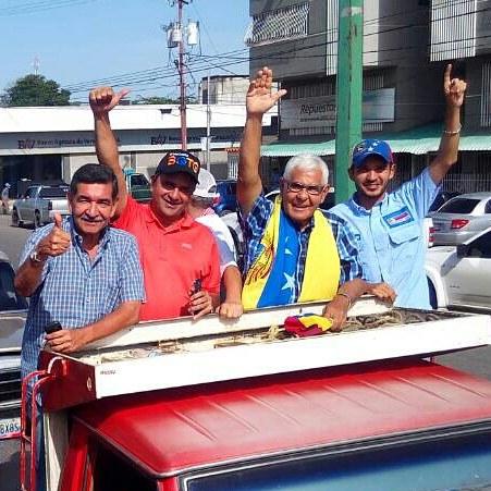 AmigosconOFM's tweet photo. Nuestro líder Orlando Fernandez Medina, Hoy acompañó a los productores de Jiménez, Morán y Andrés Eloy Blanco en la Gran Caravana de Quibor! https://t.co/aA7mc7V2vl