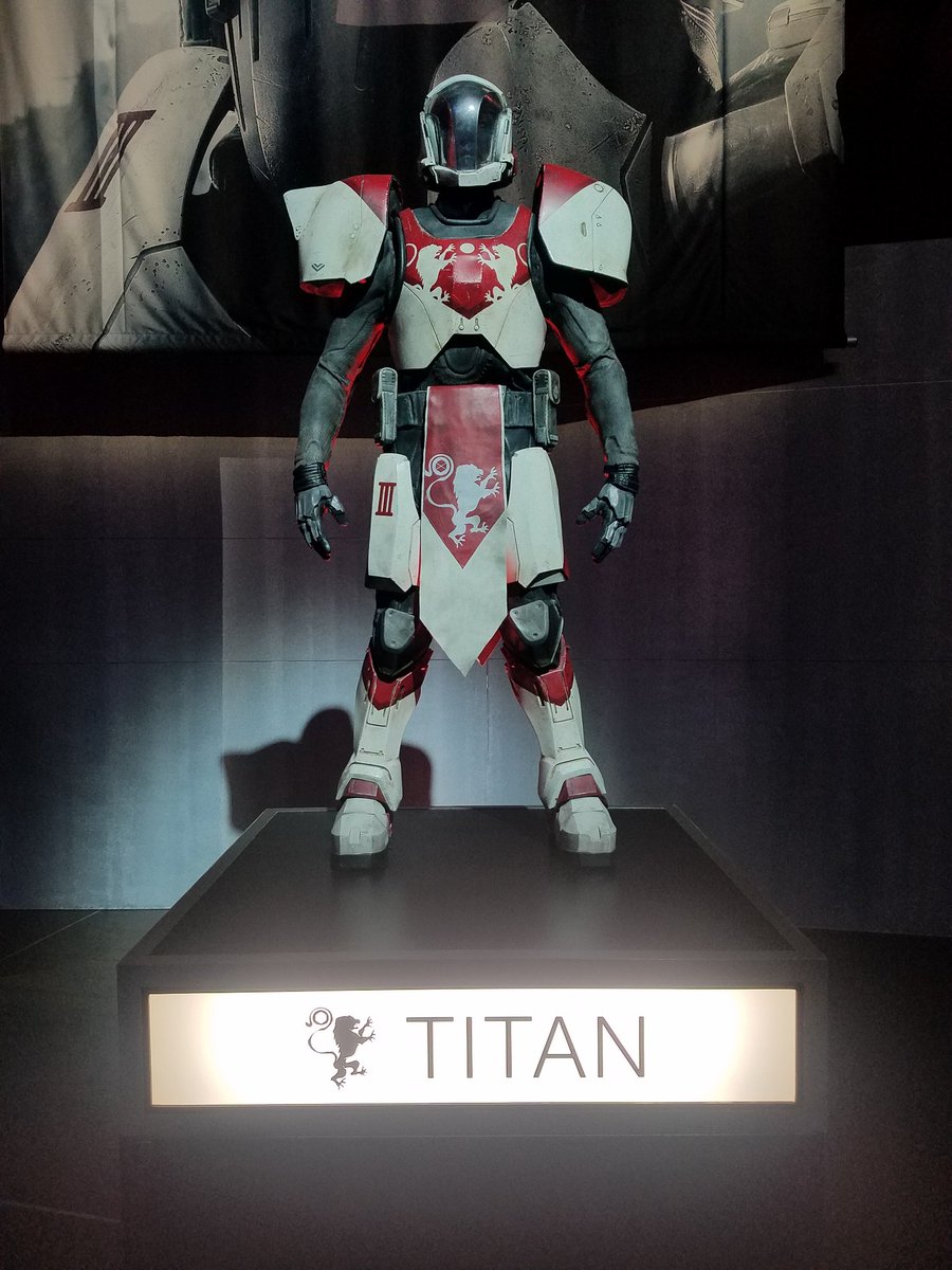 DestinyTheGame's tweet photo. A look around today's Destiny 2 Gameplay Premiere Event. https://t.co/HT3G7RufYA