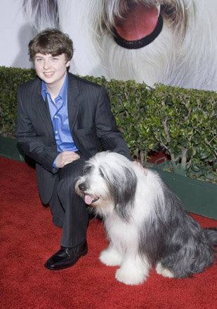 Happy 25th birthday to the terrific musician and actor Spencer Breslin!  