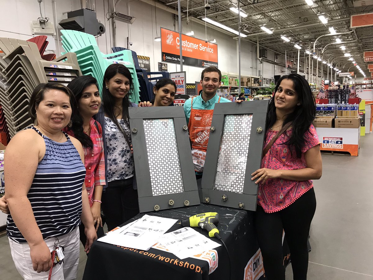 austin_hdlife's tweet photo. Had another successful DIH workshop today. Thanks to all the attendees that make this possible each month #DIH https://t.co/yICvnpv88P