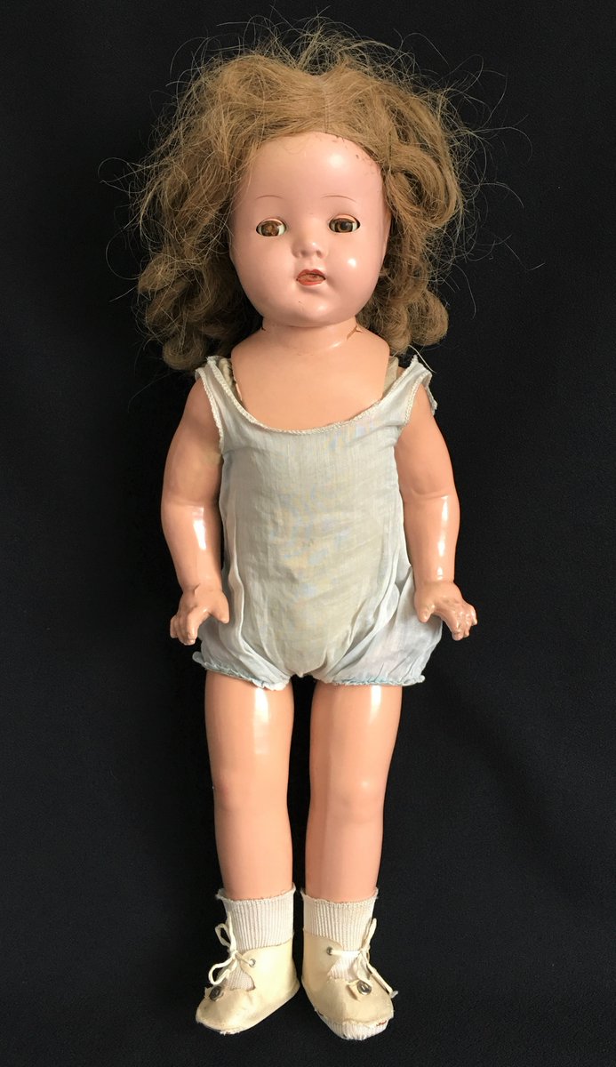 surefyre_sales's tweet photo. #forsale on #eBay https://t.co/MKnM6fA0S9 #Antique 1930 American Character Petite #Compostition #Doll 21" #vintage #kids #toys #collection https://t.co/36D3Z3MvbN