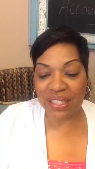 zesty_oprah's tweet photo. The Mom Strategist: "10 Signs that you are Playing Small #MindsetScope #LifeScope… https://t.co/ziydrTMxOc https://t.co/jgafSrP1hd