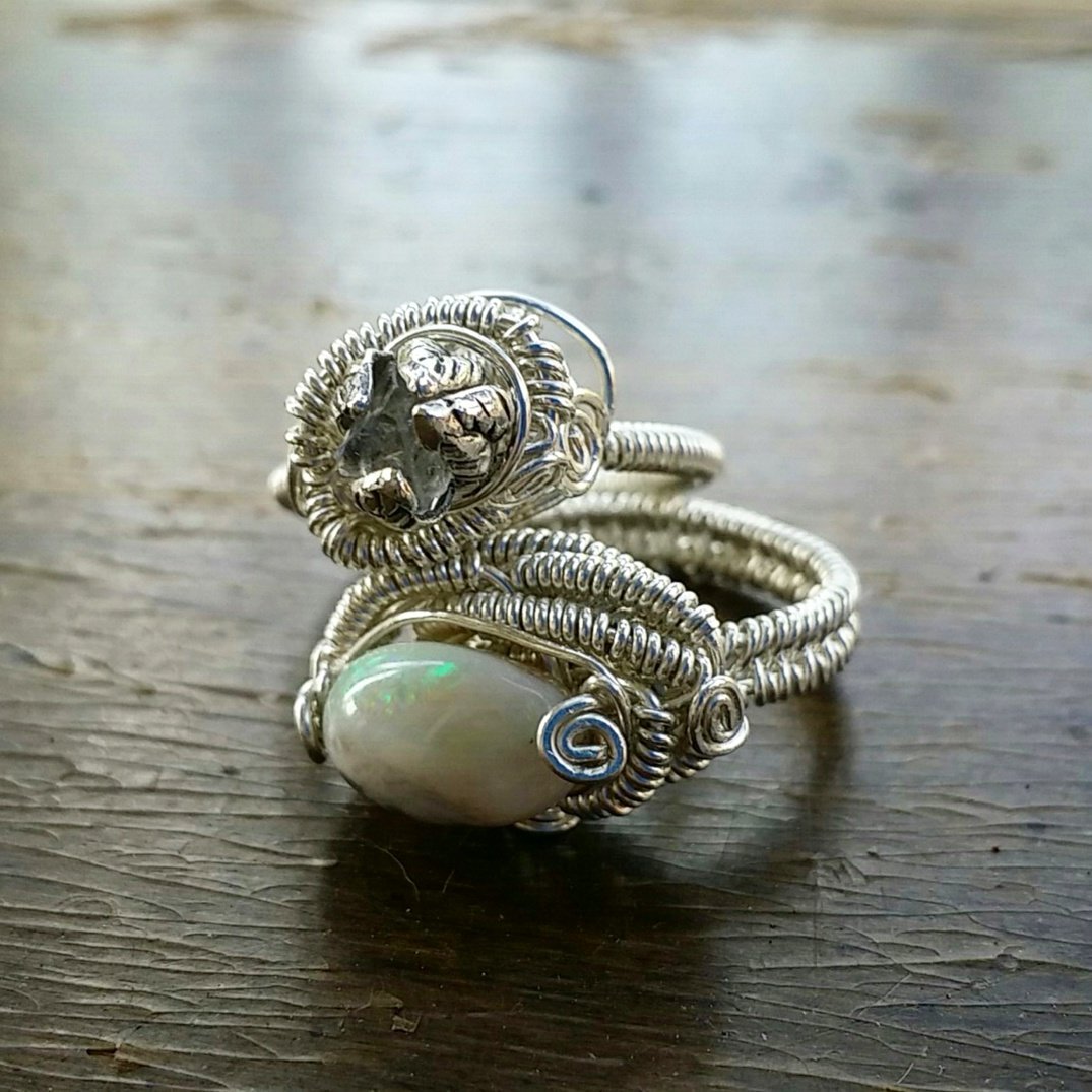 grimmstones's tweet photo. Made a couple new #wirewraped #rings for tiny fingers (5.5 #apophyllitering and 6 #opalring) https://t.co/lgzZPIr8xh