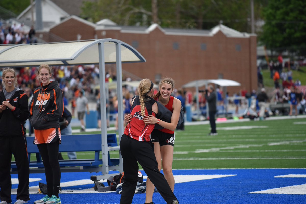 Big congrats to @NPolkHighSchool's Maria Gorham for winning the 3A girls' state HJ championship Thursday with a new 3A record jump of 5-8!