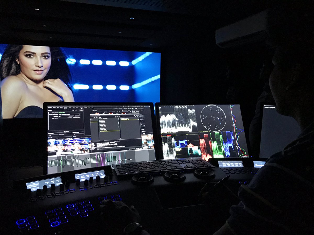 Himanshukol's tweet photo. #Nabab trailer coming soon @subhashreesotwe @ShakibKhanBD @savvygupta @AkasshSen @joydeep09 #eskayequipments #baselight4k @EskayMovies https://t.co/wVBF8aZNYA