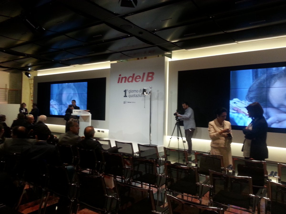 fusi79's tweet photo. tutto pronti per #debutto #IndelB
#ringthebell @BorsaItalianaIT 
#pmi #imprese #ipo #quotazioni #startup https://t.co/QO3AyjuYol
