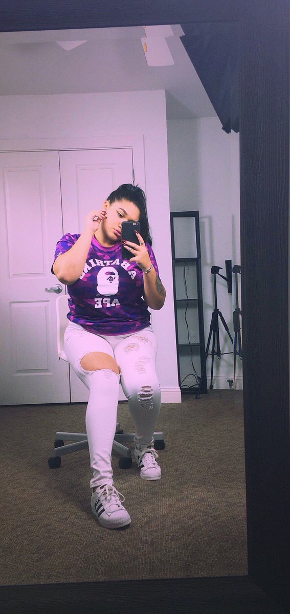 KickBackz's tweet photo. Bape girl, living in an ape's world. 
📷: @harley_mcgee https://t.co/PEAX1RuwCR