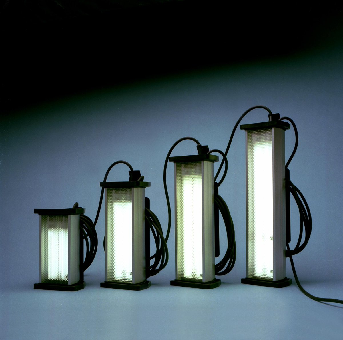 Fegemu_Automat's tweet image. #Lámparas Viking #robustas para aplicaciones exteriores e interiores
bit.ly/2lbfrsP