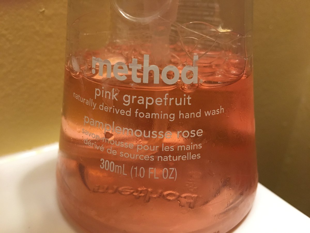 beckyd's tweet photo. I credit soap and shampoo bottles with the 4-5 words I know in French. #pamplemousserose #shampooing https://t.co/1FkA2xg9hA