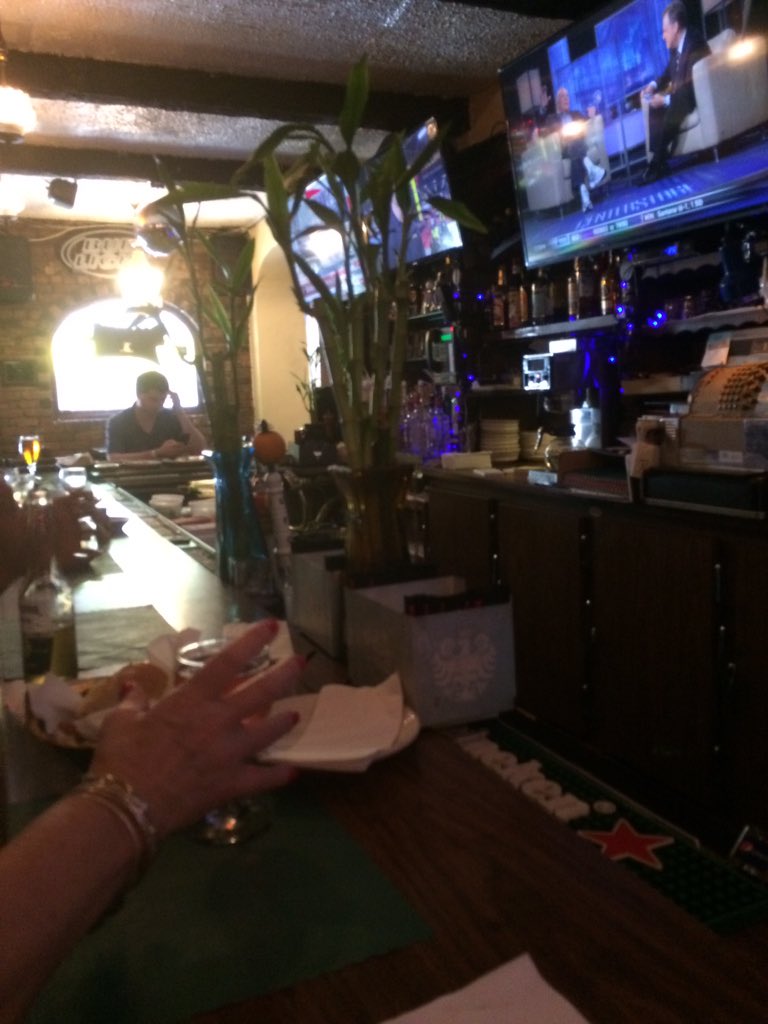 johannagriese's tweet photo. Today having some #gelato at #Forlini's #SidebarAnyone #Manhattan #pagingADABarba #WhereIsLiv #lawandordersvu #fun #goals https://t.co/rrQaZBeNUy